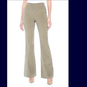 NWT Wonderly pull on corderoy flare pants